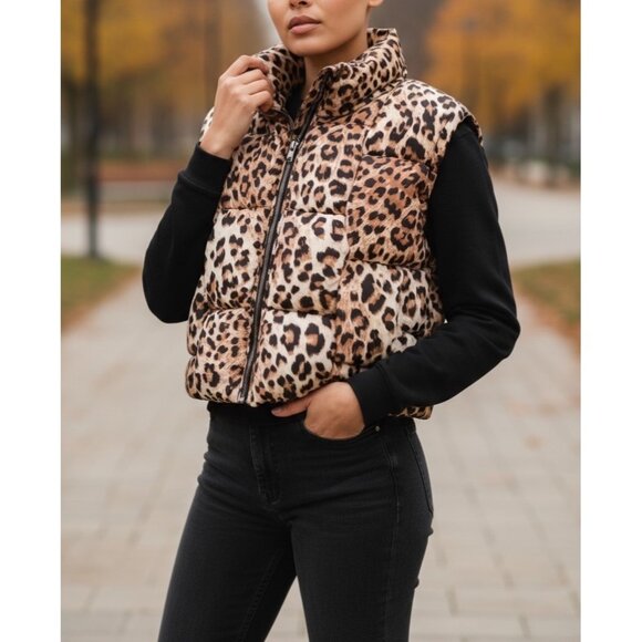 Leopard Print Puffer Vest For Women With High Collar & Zip Closure - Picture 1 of 4
